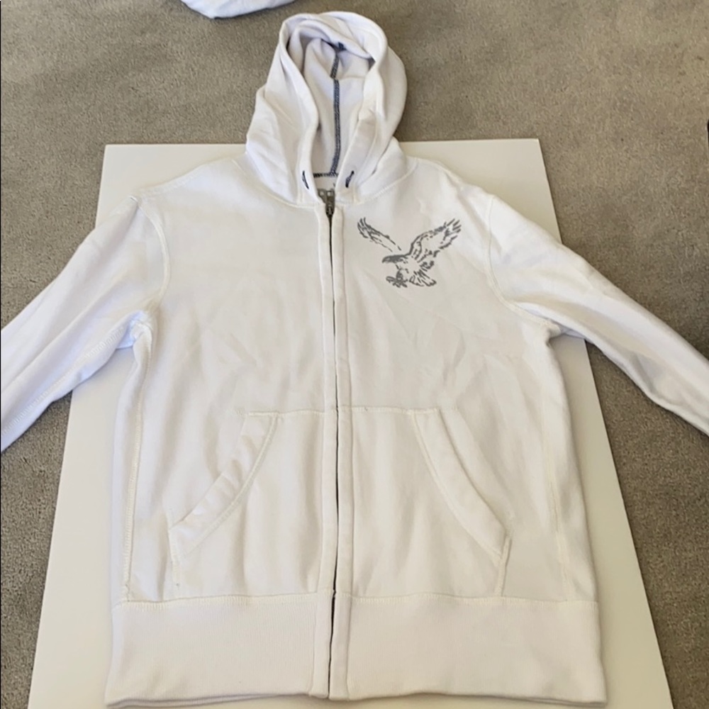American eagle zip up hoodie